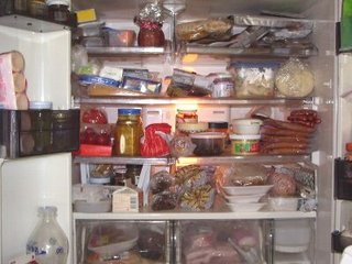 皆の家の冷蔵庫の中やキッチンを見せて