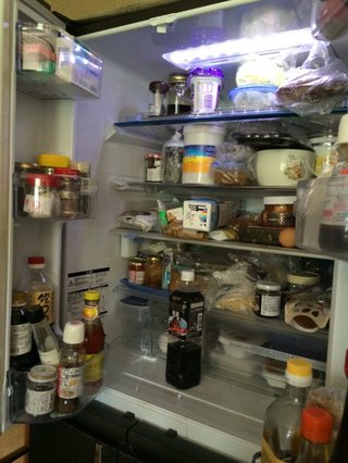 皆の家の冷蔵庫の中やキッチンを見せて