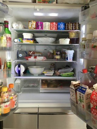 皆の家の冷蔵庫の中やキッチンを見せて