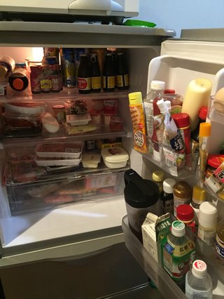 皆の家の冷蔵庫の中やキッチンを見せて