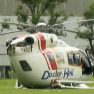 搬送予定の高校生死亡
ドクターヘリが着陸に失敗で大破 患者は救急車で搬送  神奈川