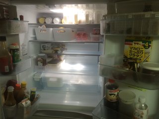 皆の家の冷蔵庫の中やキッチンを見せて