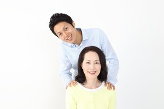 【驚愕】「息子の初体験は私が！」暴走する“ムスコン”母はなぜ生まれる