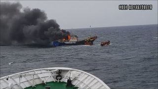 違法操業の中国漁船 韓国側のせん光弾で火災か ３人死亡