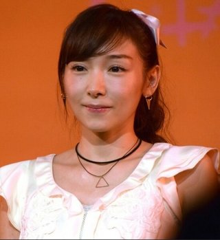 加護亜依、美容関係の会社経営者と再婚