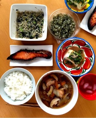 チャンスがあっても食べたくない芸能人ブロガーの料理