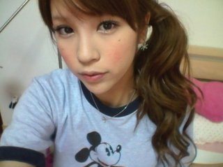 もし10万円で坂口杏里か重盛さと美の顔になれるとしたら、どっちがいい？