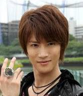 白石隼也と岩田剛典ってそっくり