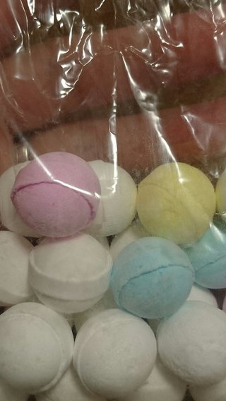 レインボーラムネ応募した人！