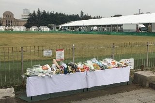 神宮外苑で火災、五歳児1人死亡＝イベント展示物燃え