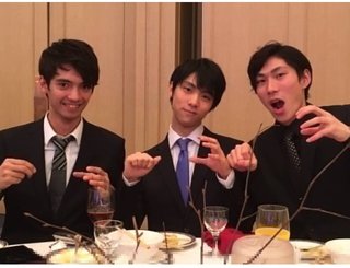 羽生結弦の『逃げ恥ダンス』がかわいすぎると話題 「過呼吸おこしそう」「世界が救われる」
