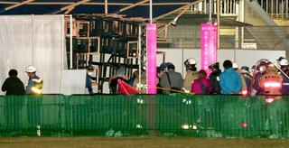 神宮外苑で火災、五歳児1人死亡＝イベント展示物燃え