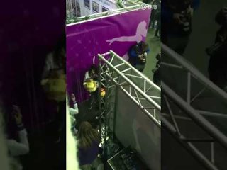 羽生結弦が未成年者のファンにイタズラ