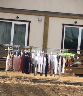 洗濯物干し過ぎ？（我が家、写）