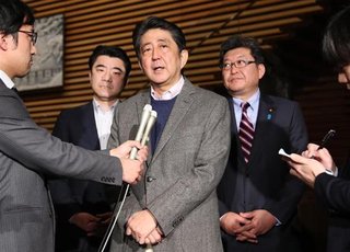 安倍首相とトランプ大統領が電話会談　トランプ氏「約束した事はやる」「米国は日本の安全保障に責任」