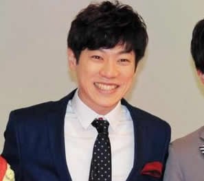 かぞえてんぐ最後の姿に百恵さん重ねる声　マイクの代わりにうちわを…