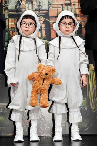 双子の りんか あんな ちゃん