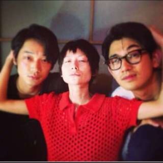 一目見てびっくりするぐらいの小顔の芸能人は？