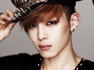 変な韓国アイドル