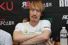 変な韓国アイドル