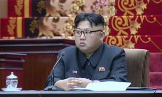【北朝鮮】金正恩氏が喜び組の下着に3億8000万円支出 中国からガーターを輸入