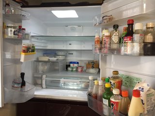 皆の家の冷蔵庫の中やキッチンを見せて
