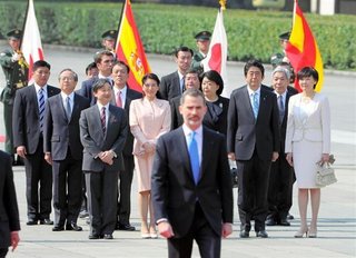 スペイン国王夫妻が来日 皇居で歓迎式典