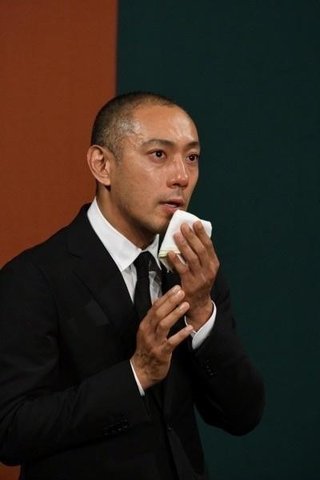 市川海老蔵 妻・麻央さんの入院先と法廷バトルに突入か？