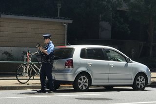 やってませんか？片手で飲料を飲みながら運転…違反ですよ！ 違反しがちな道交法違反5選