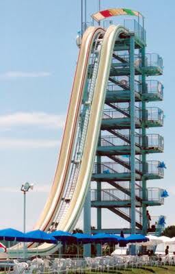 愛媛県今治市の「日本一危険な滑り台」でまた事故  安全対策後に２歳男児ケガ！