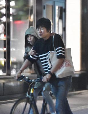 上原多香子　自死した夫の遺書公開で「俳優との不倫」発覚