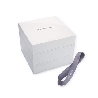 DEAN & DELUCAディーンアンドデルーカの三段重箱