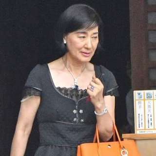 松居一代IDアリ