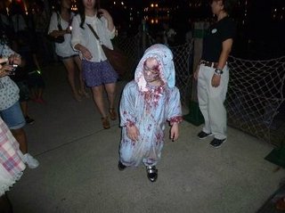 ユニバのミニオンの中の人