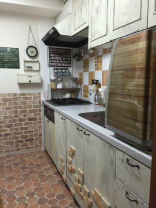 皆の家の冷蔵庫の中やキッチンを見せて