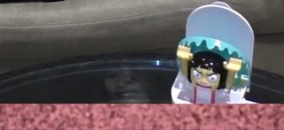 YouTubeでアンパンマンのおもちゃ紹介してる姉妹