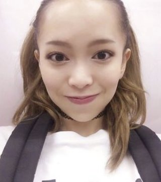 安室奈美恵ってオデコかなり広くない？