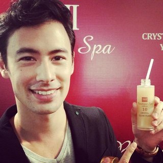 草刈正雄並みのイケメンですか？