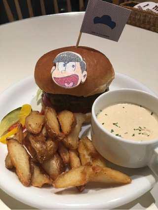 【炎上】おそ松さんカフェの朝食がボッタクリすぎて物議