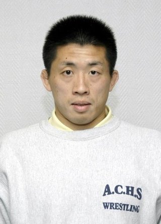 受験生の母親にキスし、交際求める