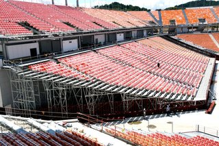 韓国大統領 「平昌五輪に来てくださいね」　安倍首相「国家間の約束も守らないのに厚かましいよね」