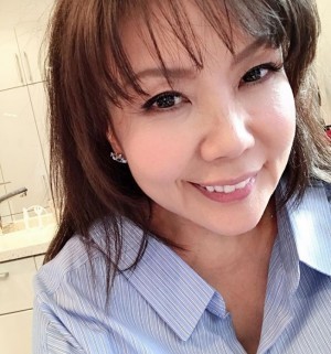 小川菜摘、黒髪にイメチェン「一瞬、安室ちゃんに見えた」