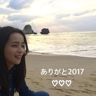 加藤ローサさん、２児ママになった今でもかわいさ健在！子どもの書いた似顔絵も公開