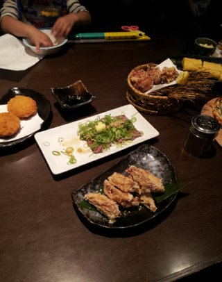 旦那2才を居酒屋に連れていきたがる。