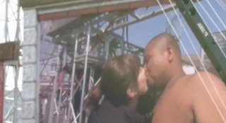 元乃木坂大和里菜がアントニーとDキス！