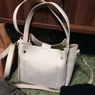 テレ朝《ホリデイラブ》金曜 夜１１時１５分  