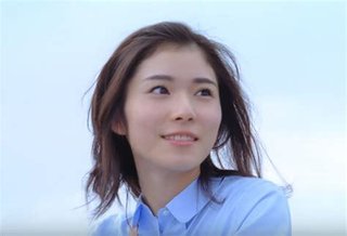 石原さとみに似ていると話題の安倍乙（あべおと） 「そっくり」と大反響