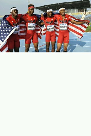 スイミングコーチの水着姿って目の保養になりますか？