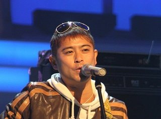 「アメフトやめます」と「戻りたい」 日大選手と山口達也氏の会見の差