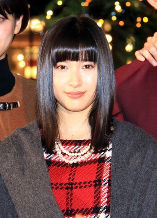 土屋太鳳と高畑充希どっちが好き？アンケート